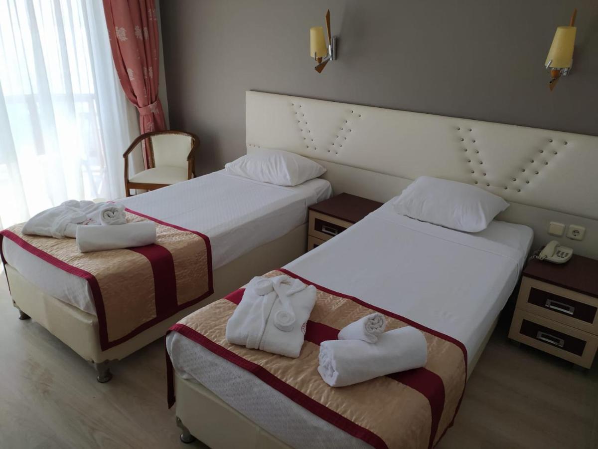 Hattusa Vacation Beach Hotel Балыкесир Экстерьер фото